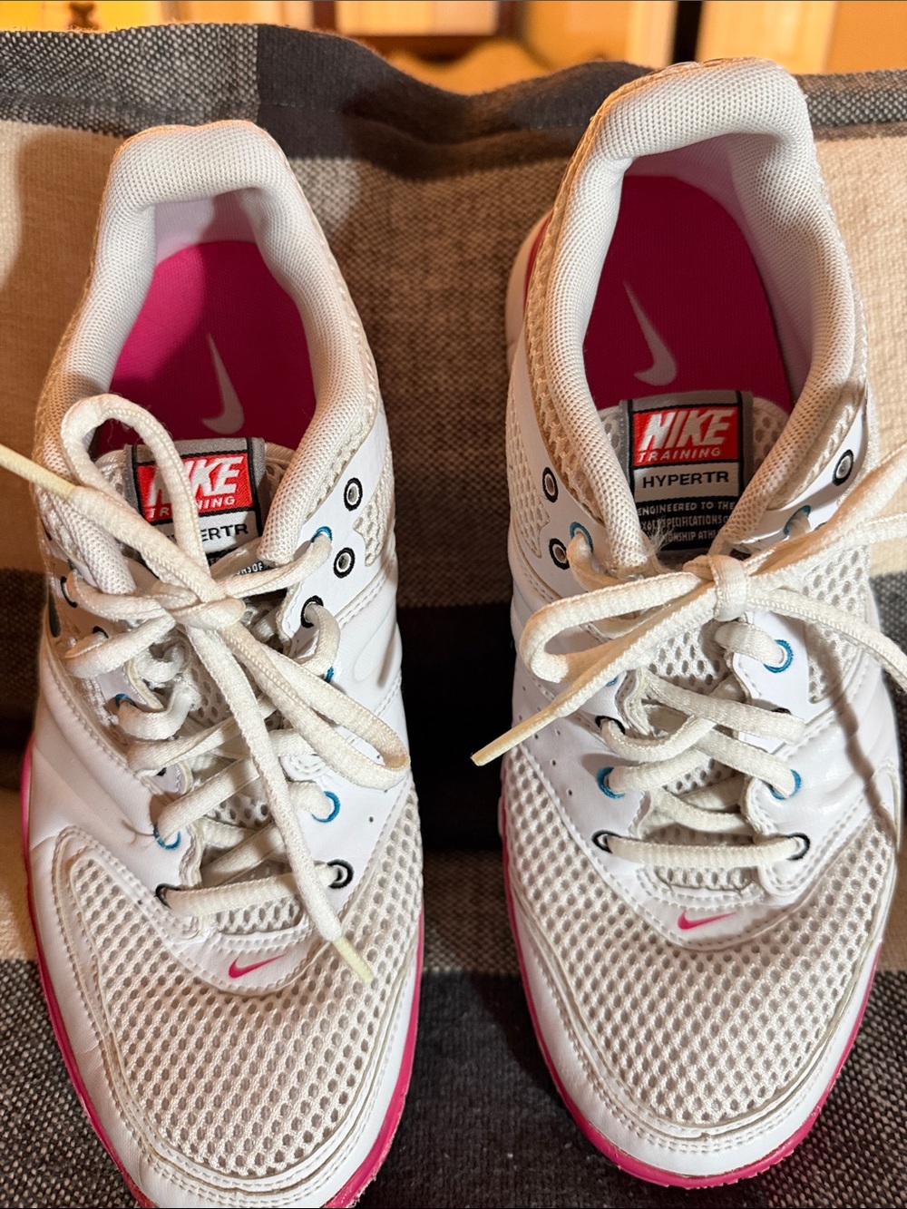 Nike Women’s White & Pink Hyperfrt Training Shoes